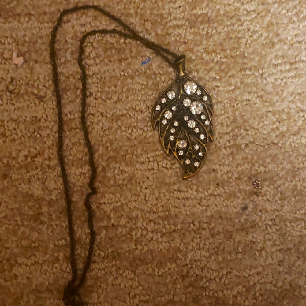 Brass necklace crystal leaf